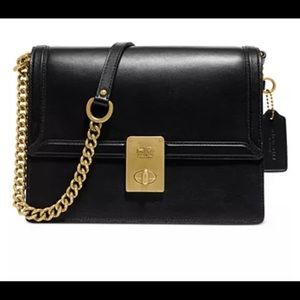 COACH
Refined Calf Leather Hutton Shoulder Bag